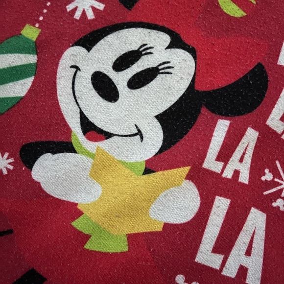 Minnie Mouse Christmas nightgown - Picture 2 of 4